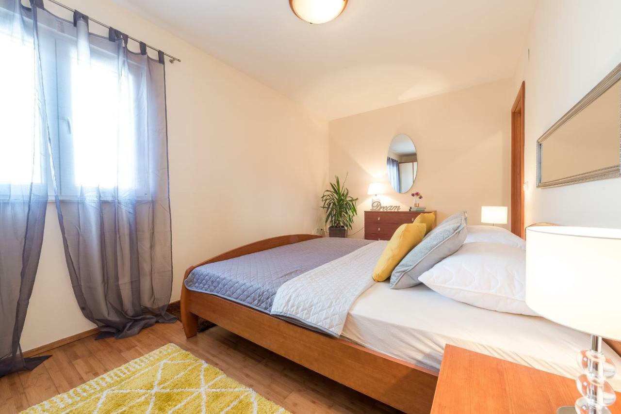 Summer Life Apartment スラノ エクステリア 写真